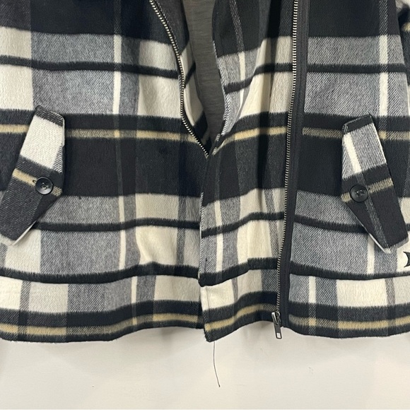 Hurley Plaid Peacoat full zip size Medium black and white lined jacket - Picture 6 of 7